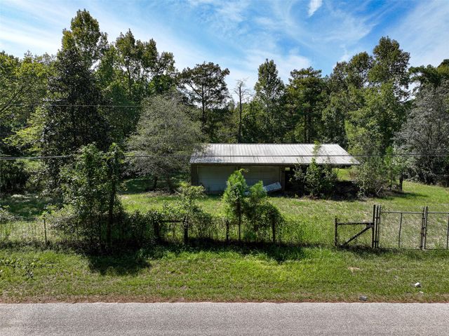 126 County Road 3707, Splendora, TX 77372