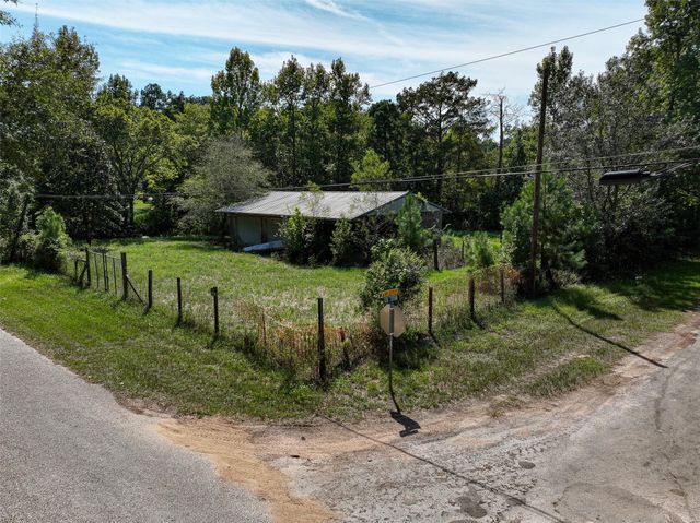 126 County Road 3707, Splendora, TX 77372