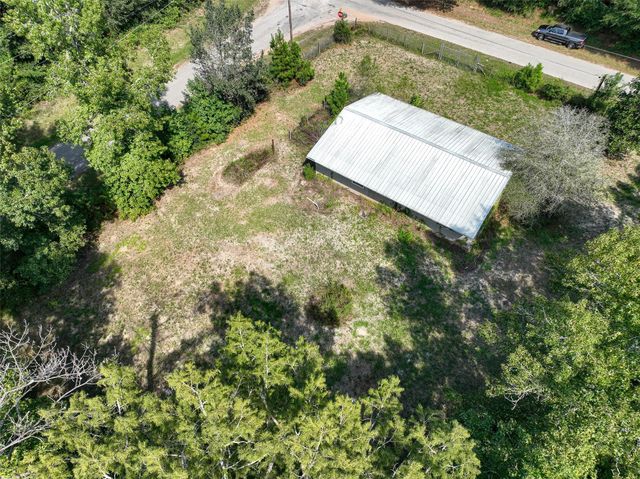 126 County Road 3707, Splendora, TX 77372