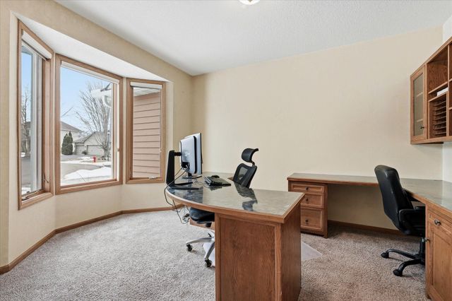 15358 Eagles Ridge NW, Prior Lake, MN 55372