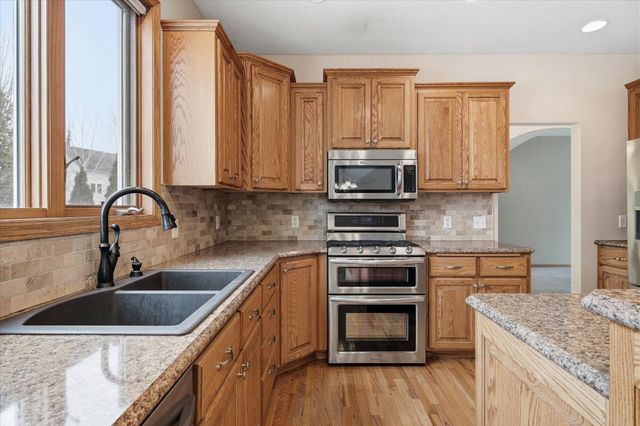 15358 Eagles Ridge NW, Prior Lake, MN 55372