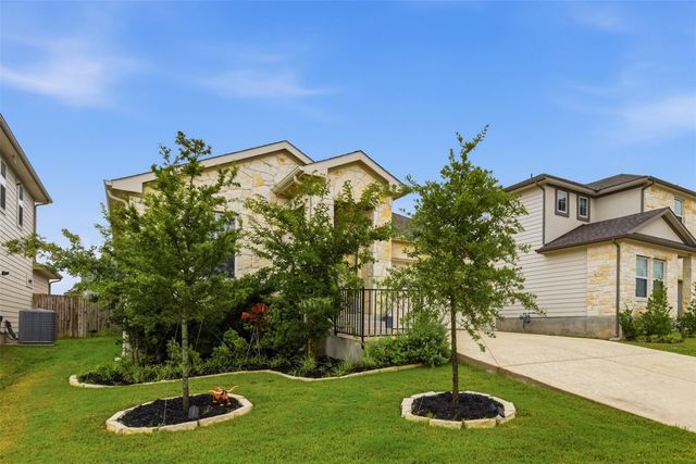 144 El Capitan LOOP, Dripping Springs, TX 78620