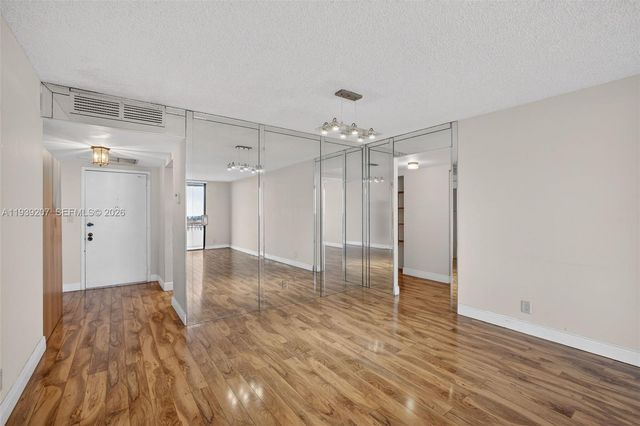 600 Three Islands Blvd 1008, Hallandale Beach, FL 33009