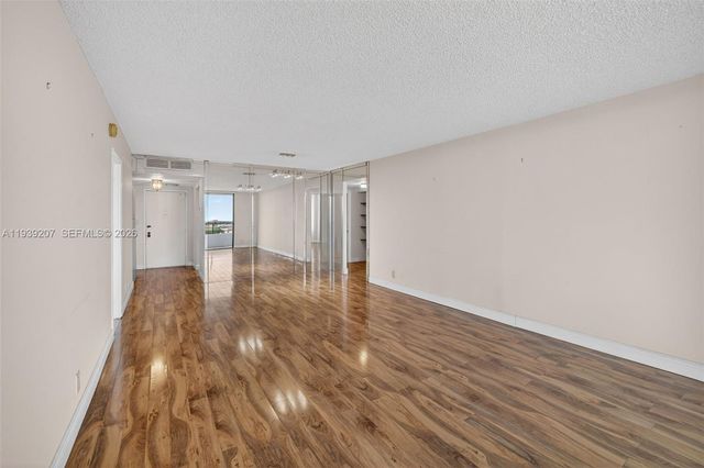 600 Three Islands Blvd 1008, Hallandale Beach, FL 33009