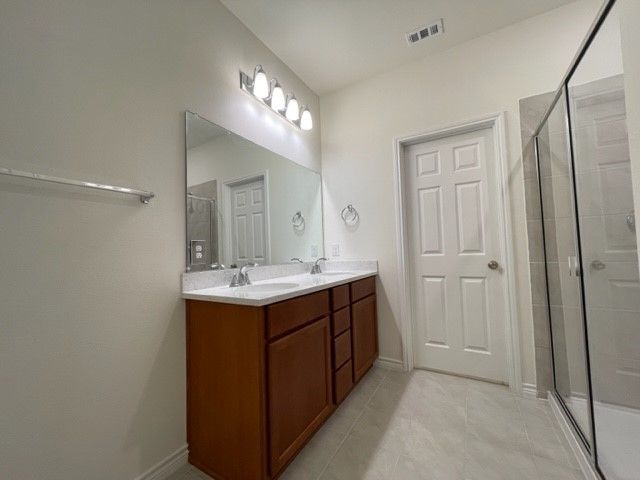 1838 Aslynn Circle, Aubrey, TX 76227