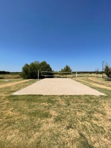 1838 Aslynn Circle, Aubrey, TX 76227