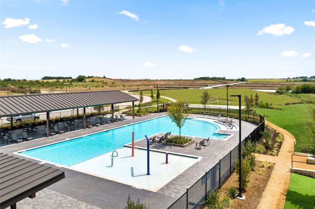 1838 Aslynn Circle, Aubrey, TX 76227