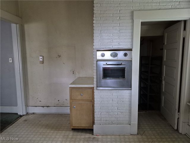 1312 Wellesley Avenue, Steubenville, OH 43952