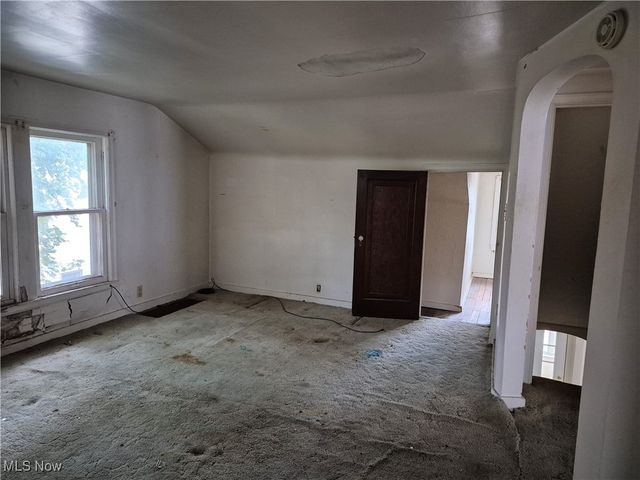 1312 Wellesley Avenue, Steubenville, OH 43952