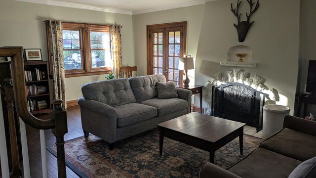 2221 Meadowwood Drive, Toledo, OH 43606