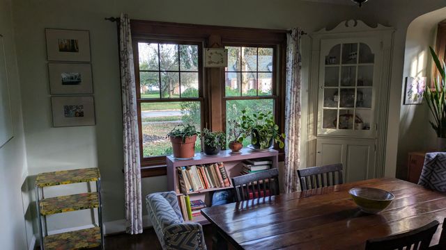 2221 Meadowwood Drive, Toledo, OH 43606