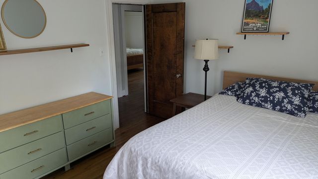 2221 Meadowwood Drive, Toledo, OH 43606