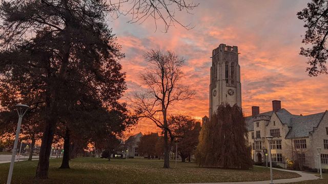 2221 Meadowwood Drive, Toledo, OH 43606