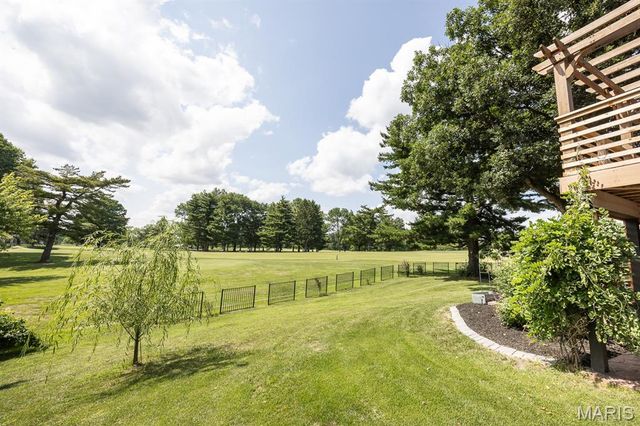1700 Saint Andrews, O'fallon, IL 62269
