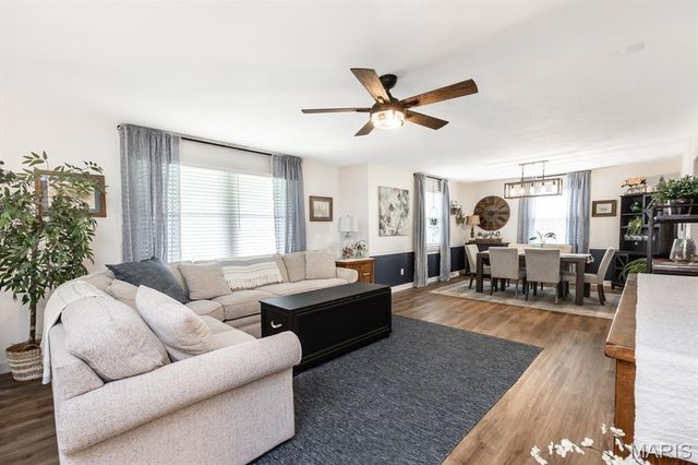 1700 Saint Andrews, O'fallon, IL 62269