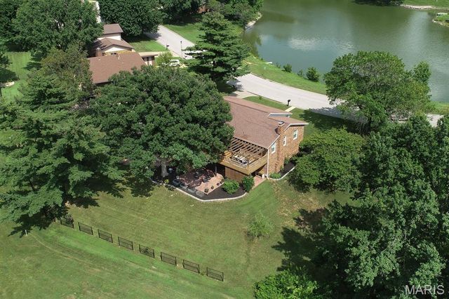 1700 Saint Andrews, O'fallon, IL 62269