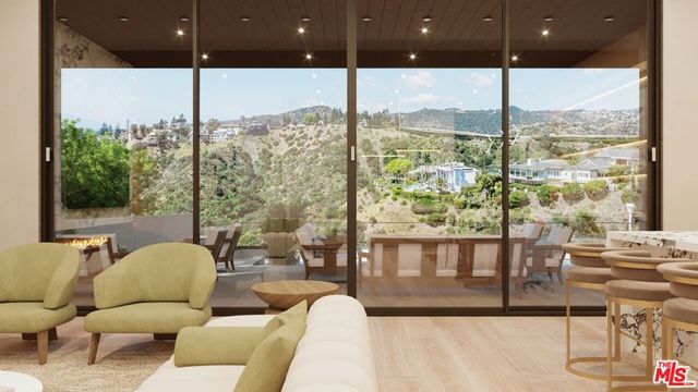 1227 Roberto Lane, Los Angeles, CA 90077