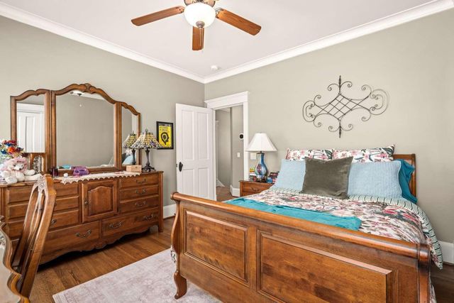 1022 Nicholson Street, Houston, TX 77008