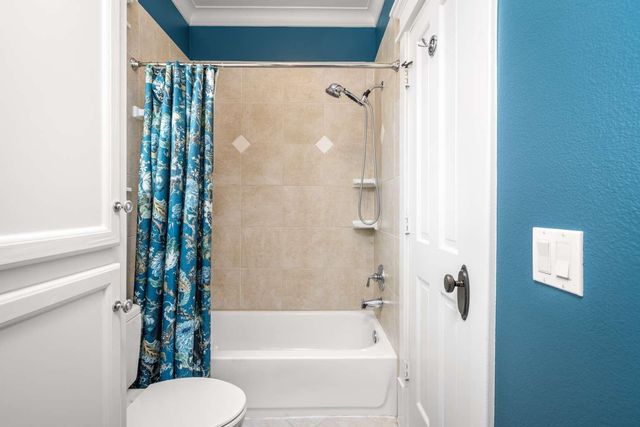 1022 Nicholson Street, Houston, TX 77008