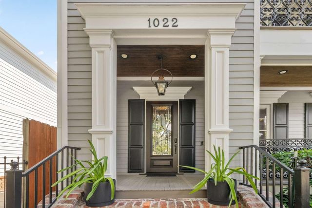 1022 Nicholson Street, Houston, TX 77008