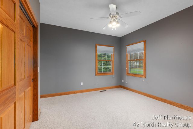 7553 Willow Pointe Drive, Caledonia, MI 49316