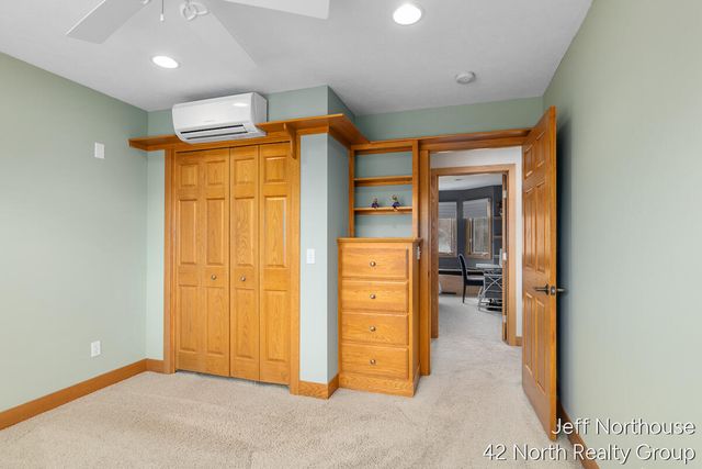 7553 Willow Pointe Drive, Caledonia, MI 49316