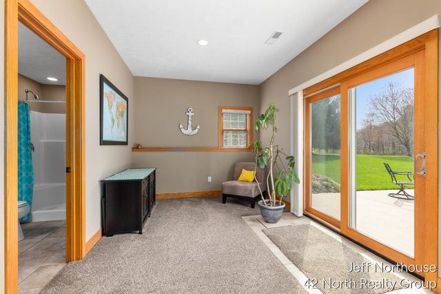 7553 Willow Pointe Drive, Caledonia, MI 49316