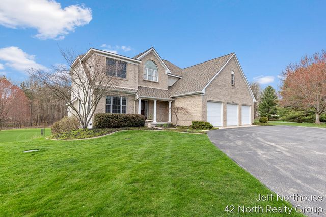 7553 Willow Pointe Drive, Caledonia, MI 49316