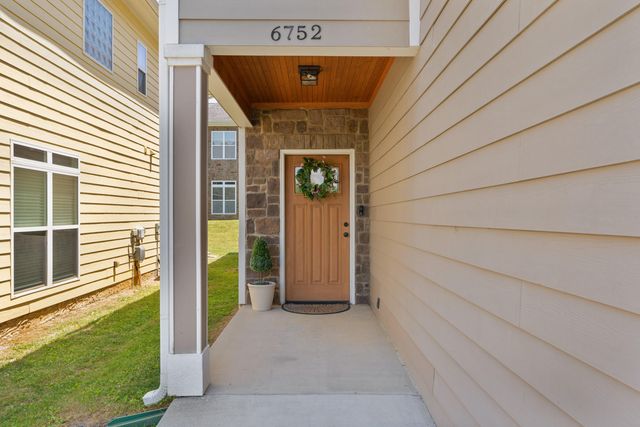 6752 Palms Court, Chattanooga, TN 37421