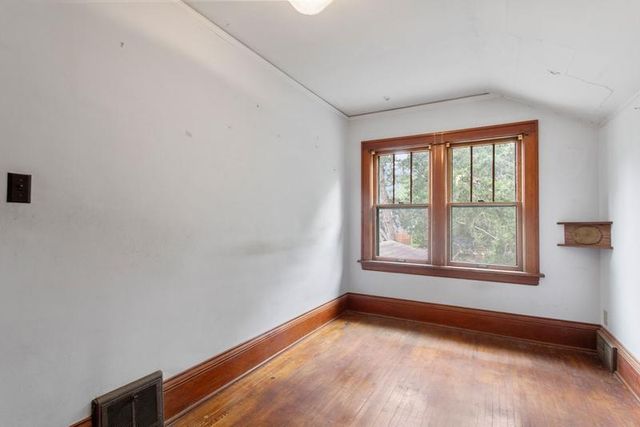 1515 Iglehart Avenue, Saint Paul, MN 55104