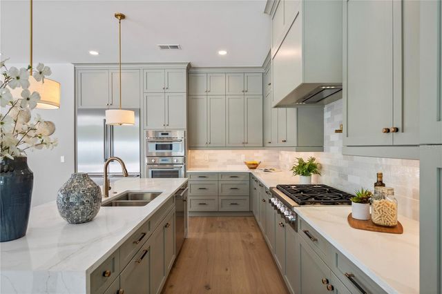 1660 WALNUT AVENUE, Winter Park, FL 32789