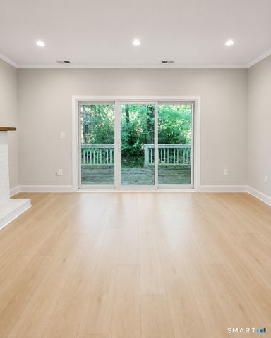 5 Farmington Chase Crescent 5, Farmington, CT 06032