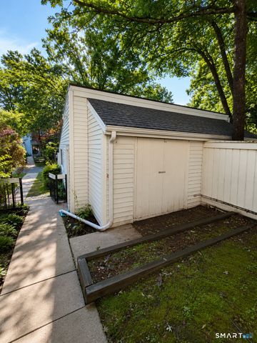 5 Farmington Chase Crescent 5, Farmington, CT 06032