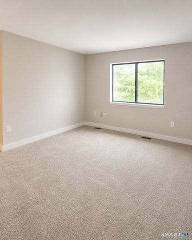5 Farmington Chase Crescent 5, Farmington, CT 06032