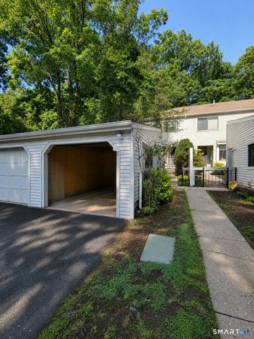 5 Farmington Chase Crescent 5, Farmington, CT 06032