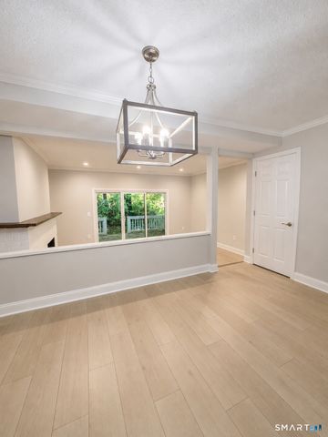 5 Farmington Chase Crescent 5, Farmington, CT 06032
