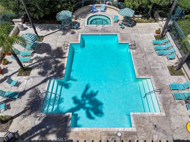 14 Abrigo, Rancho Santa Margarita, CA 92688