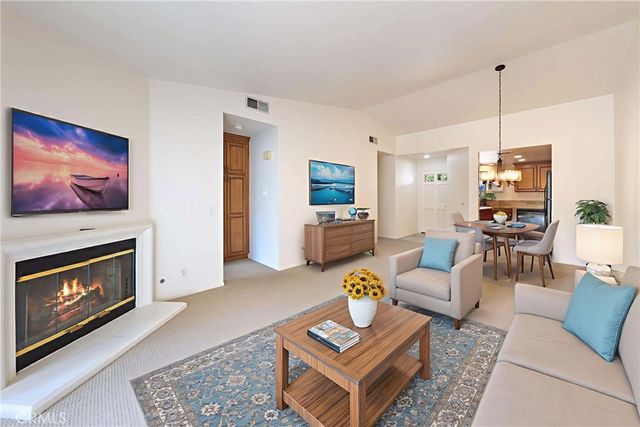 14 Abrigo, Rancho Santa Margarita, CA 92688