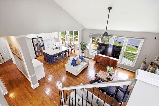 3345 W 143rd Terrace, Overland Park, KS 66224