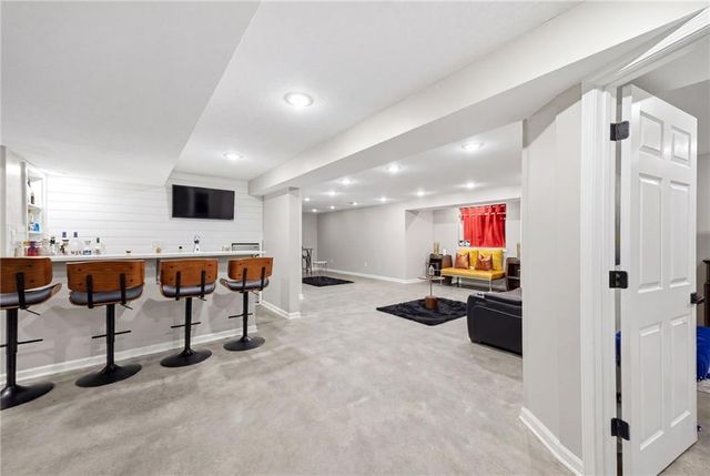 3345 W 143rd Terrace, Overland Park, KS 66224