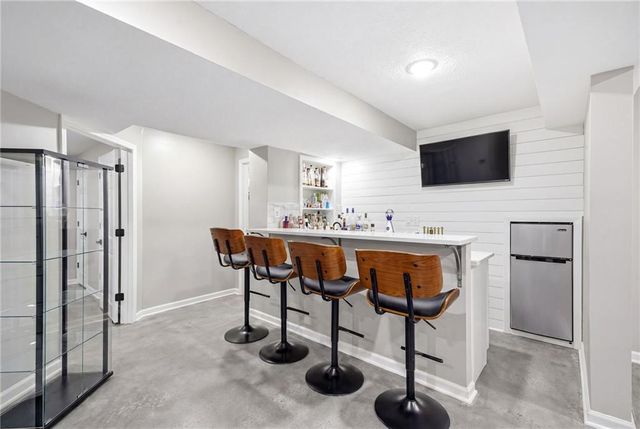 3345 W 143rd Terrace, Overland Park, KS 66224