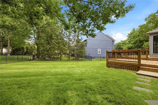 3345 W 143rd Terrace, Overland Park, KS 66224