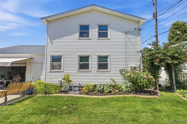 7 Jeffrey Drive, Cheektowaga, NY 14043
