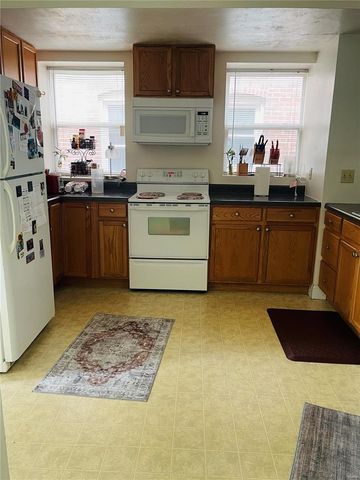 4926 W Florissant Avenue, St Louis, MO 63115