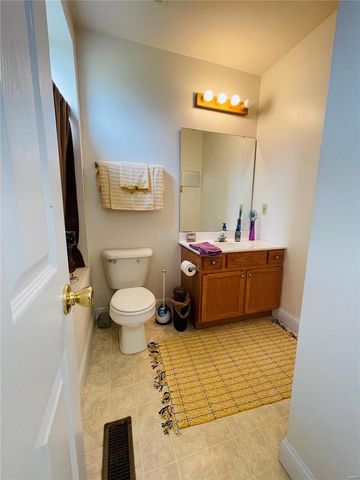 4926 W Florissant Avenue, St Louis, MO 63115