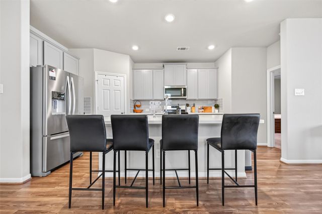 2440 Whisper Forest Drive, Katy, TX 77493