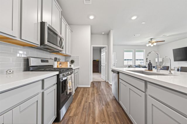 2440 Whisper Forest Drive, Katy, TX 77493