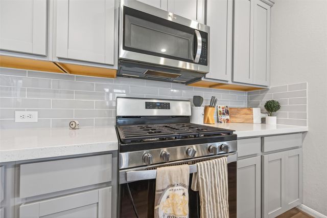 2440 Whisper Forest Drive, Katy, TX 77493