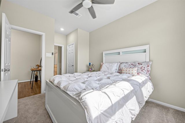 2440 Whisper Forest Drive, Katy, TX 77493
