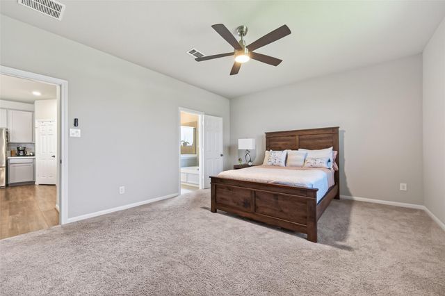2440 Whisper Forest Drive, Katy, TX 77493